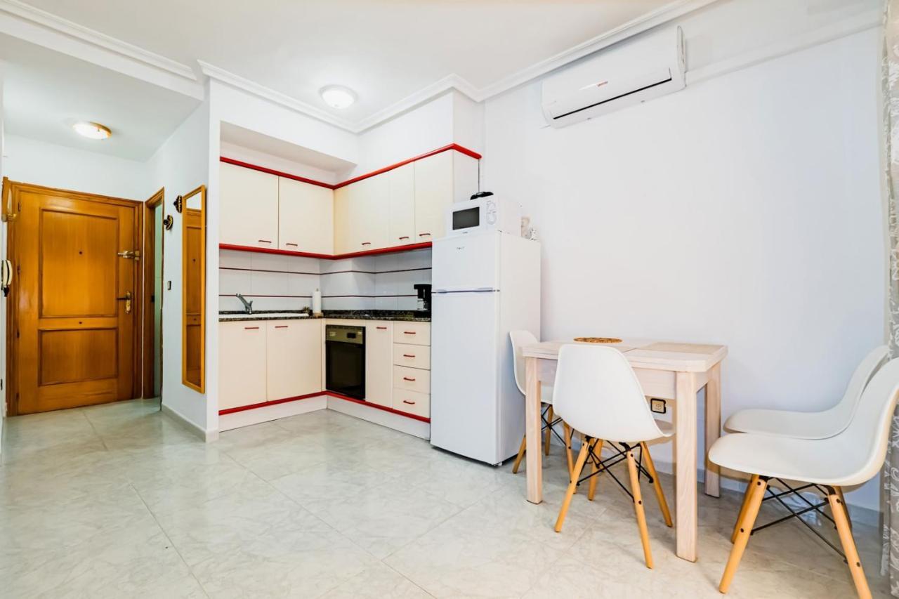 Apartamento Alegria Id105 Torrevieja Buitenkant foto